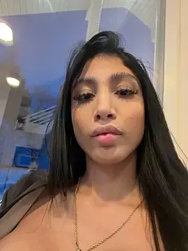 val69_ from stripchat