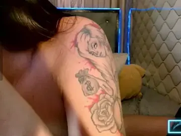 Stripchat Adult Video Chat of badassgirl_