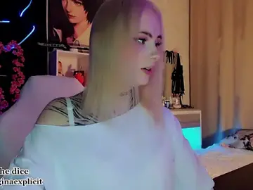 Stripchat Nude Webcam of snake__bites