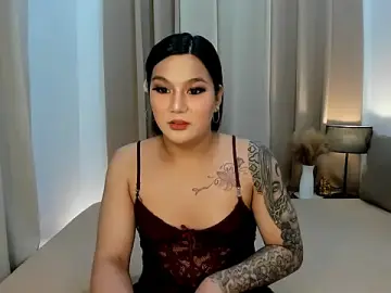 Stripchat Watch Live Sex Cams of xNaughtymilesx