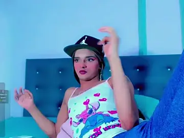 Stripchat Watch Live Sex Cams of malahya_