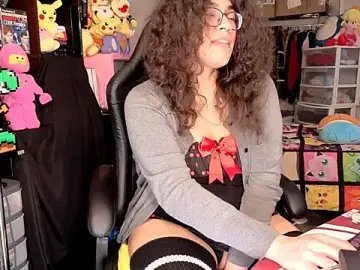 Stripchat Live Sex Cam of ShinyCherub
