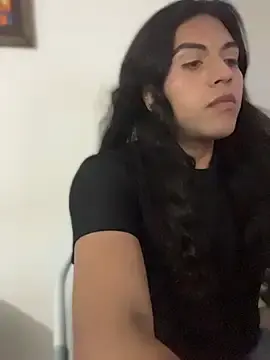 Stripchat Sex Cam of Ariana_Rodriguez_