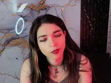 Stripchat Watch Live Sex Cams of MaeveKuro