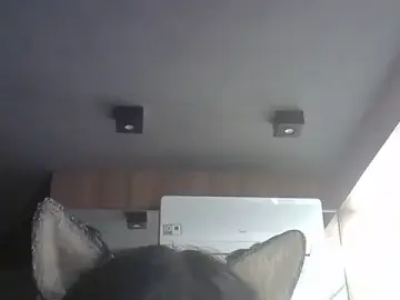 Stripchat Best live sex cam show of SkinnyKitten