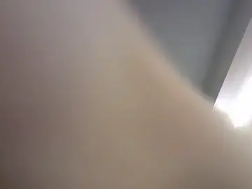 Stripchat Free Live Porn of SkinnyKitten