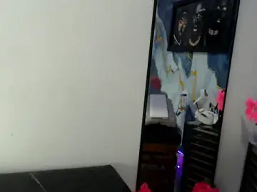 Stripchat Live Porn of Yasmine_Tapias