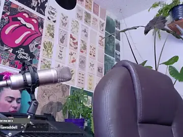 Stripchat Best live sex cam show of Yeriawaddell_