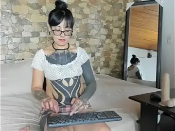 evaa-hall from stripchat