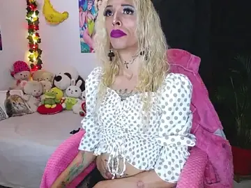 Stripchat Live Sex Cam of flaquita_corall