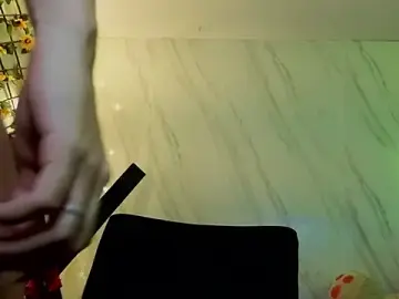 Stripchat Live Sex Cam of jeimy_garcia