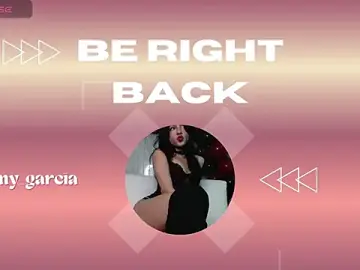 Stripchat Live Sex Cam of jeimy_garcia