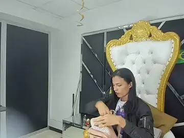 Stripchat Live Sex of Aisha_hotts777