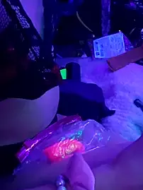 Stripchat Adult Webcam of gurlnips