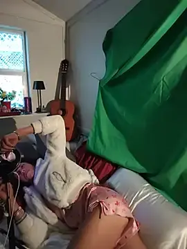 Stripchat Live Porn of gurlnips