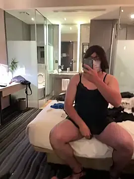 Stripchat Live Sex of AmandaCDBoy