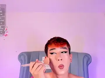 Stripchat Live Sex Cam of Chris_boy_