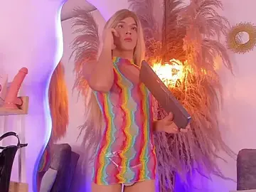 Stripchat Watch Live Sex Cams of hailey_sky_