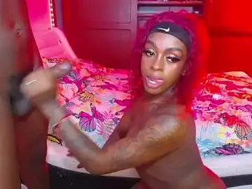 Stripchat Live Sex Cam of pink_7777