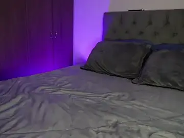 Stripchat Live Sex Cam of tay_ler3