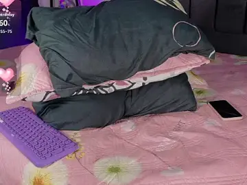 Stripchat Free Live Porn of little_bonniie