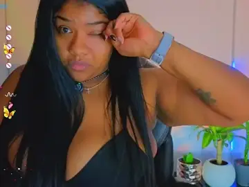 Stripchat Free Live Porn of paola091