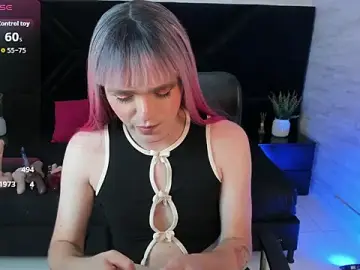 Stripchat Free Porn Cam of IvannaRosse_