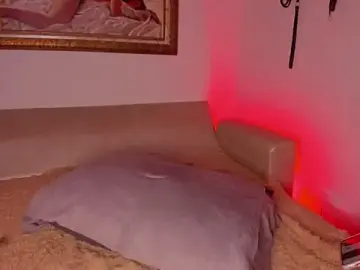 Stripchat Free Porn Cam of VeronicaSmith_OS