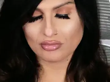 Stripchat Live Sex Cam of xprettysmilex