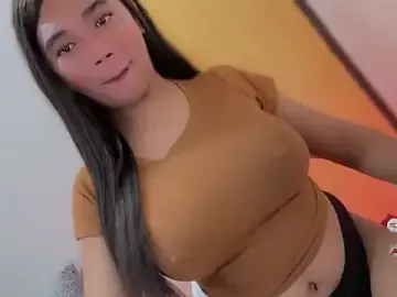 Stripchat Free Porn Cam of slutty_piinkie