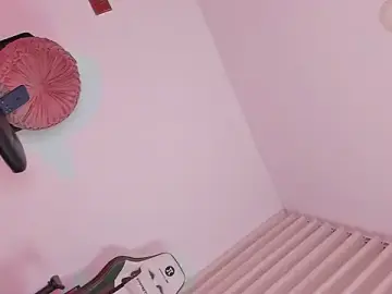 Stripchat Sex Cam of Sweet__giirl