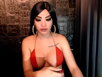 Stripchat Sex Cam of ASIANHOTTIE_69