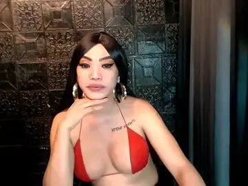 Stripchat Free Porn Cam of Indestructible_69