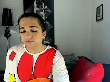 Stripchat Nude Webcam of SARAMISHA