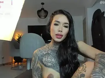 Stripchat Live Sex of belllbonniie