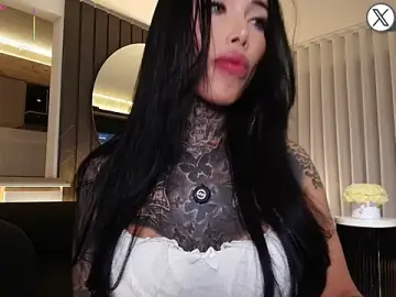 Stripchat Sex Cam of belllbonniie