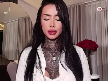 Stripchat Live Sex of belllbonniie