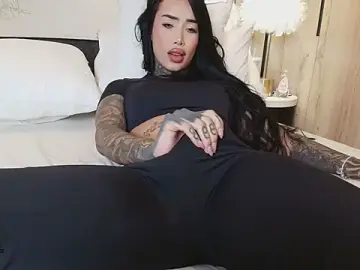 Stripchat Free Porn Cam of belllbonniie