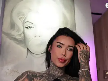 Stripchat Live Sex of belllbonniie