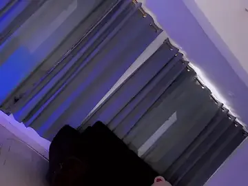 Stripchat Best live sex cam show of gatitavenecis