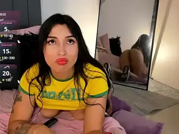 Stripchat Adult Video Chat of hollyprincess_2