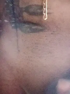 Stripchat Live Sex Cam of valeriafoxx3