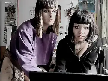 Stripchat Live Sex Cam of kiciasunia