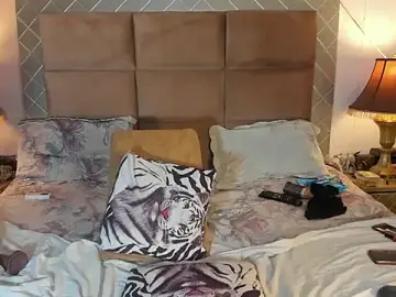 Stripchat Watch Live Sex Cams of amazing_dolltsx