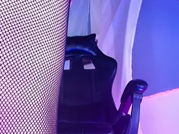 Stripchat Sex Chat of Emily_Castillo_1