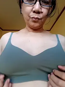 Stripchat Sex Cam of HotAsianDish