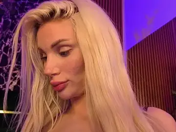 Stripchat Nude Webcam of BarbieKara