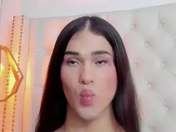 Stripchat Watch Live Sex Cams of _ISALITTLESTAR_