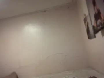 Stripchat Live Sex Cam of sabrina_cutieee69