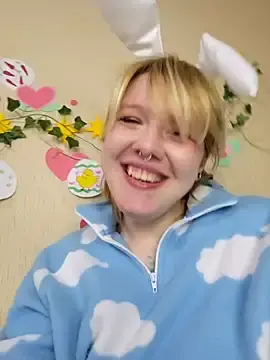 Stripchat Sex Cam of wehavepussies_xoxo